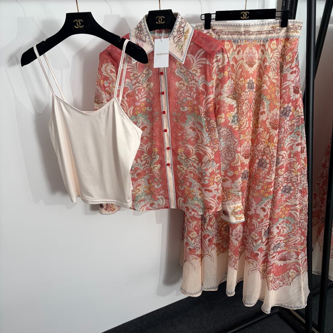 C18330 Style number 20264567 Zimmermann* Vintage/retro pattern print long-sleeved shirt + high-waist skirt, with strappy lining, in red and apricot colors, S-XL sizes. [Size M: bust 82, length 49; shoulder width 41, bust 106, sleeve length 61, skirt lengt — image 1