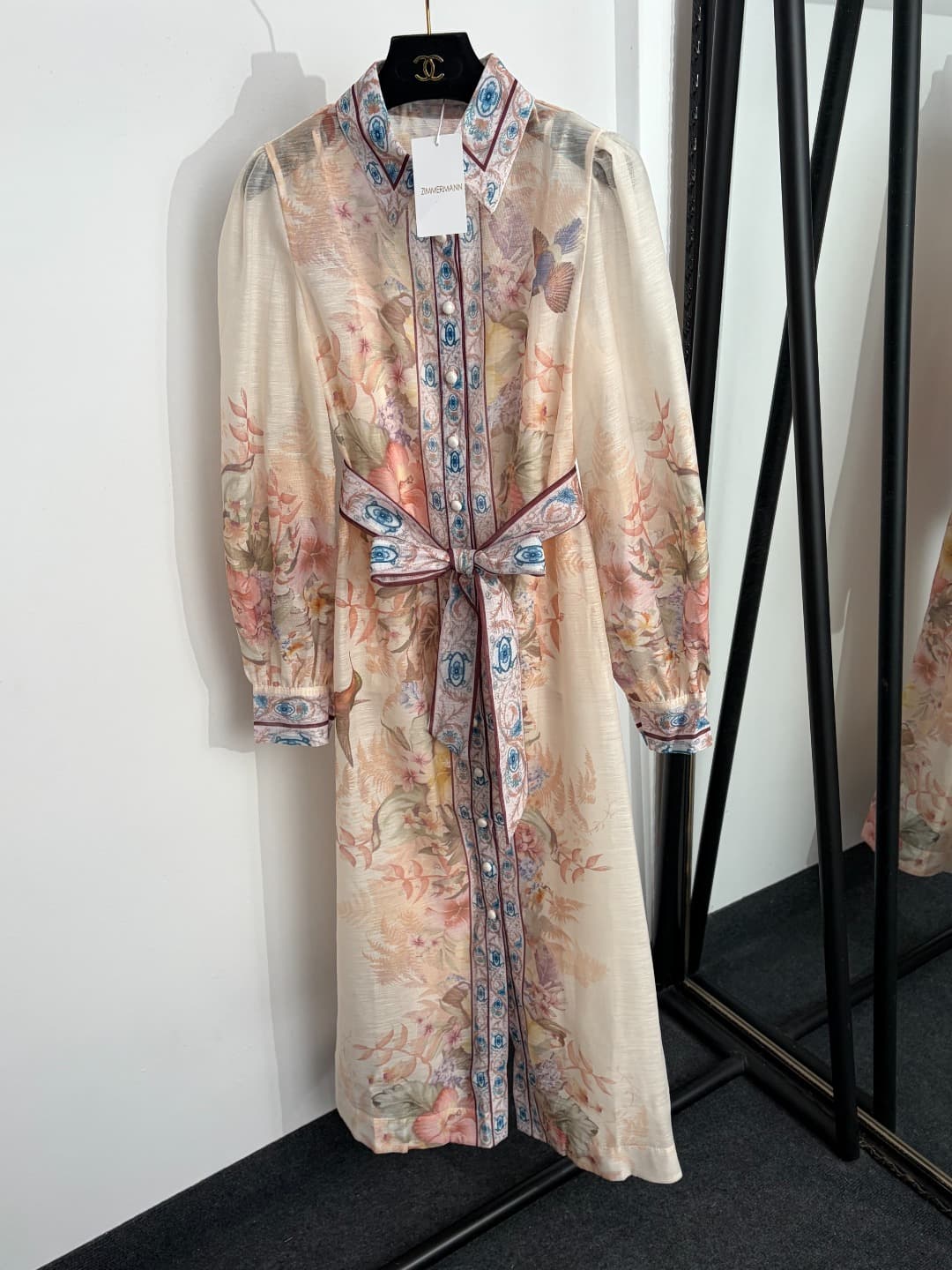 C18315 Style number 20264736 Zimmermann* New model: Bird and flower print belted long-sleeved shirt dress. Long dress with a underband, beige color, S-XL sizes. [L size: Chest circumference 86, Length 96; Chest circumference 96, Waist circumference 88, Sl — image 1