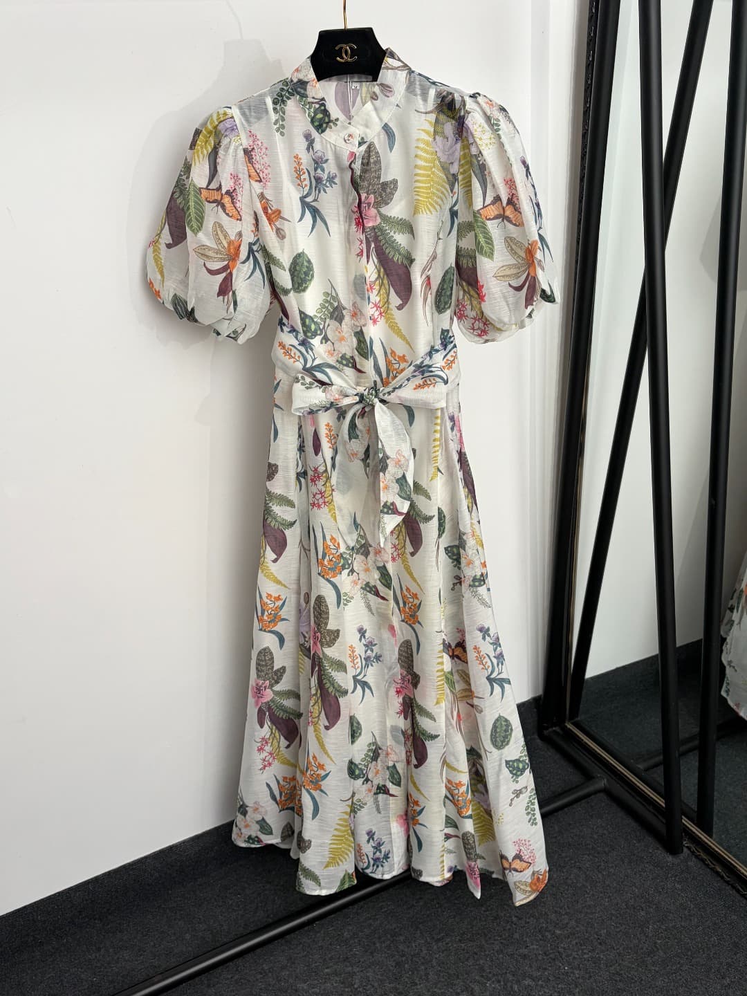 C18305 Style number 20264826 Zimmermann* New model: Butterfly plant print lace waist-cinching bubble short-sleeve dress. Long dress with undergarments, available in white and pink, sizes S-XL. [Size M: bust 90, length 93; bust 100, sleeve length 32, overa — image 1