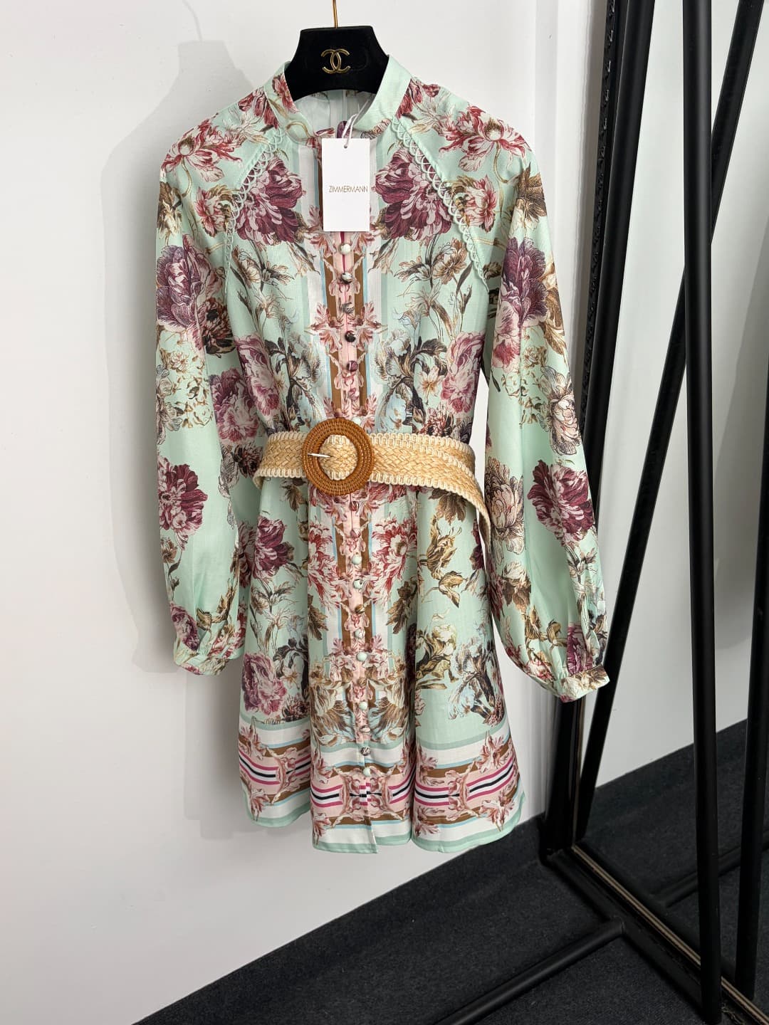 C18299 Item number: 20264838 Zimmermann* New model – vacation-themed floral print lantern-style long-sleeved dress with a short skirt and belt. Color: green. S-XL sizes available. [Size M: bust 90, waist 78, sleeve length 73, overall length 93; Weight: 0, — image 1