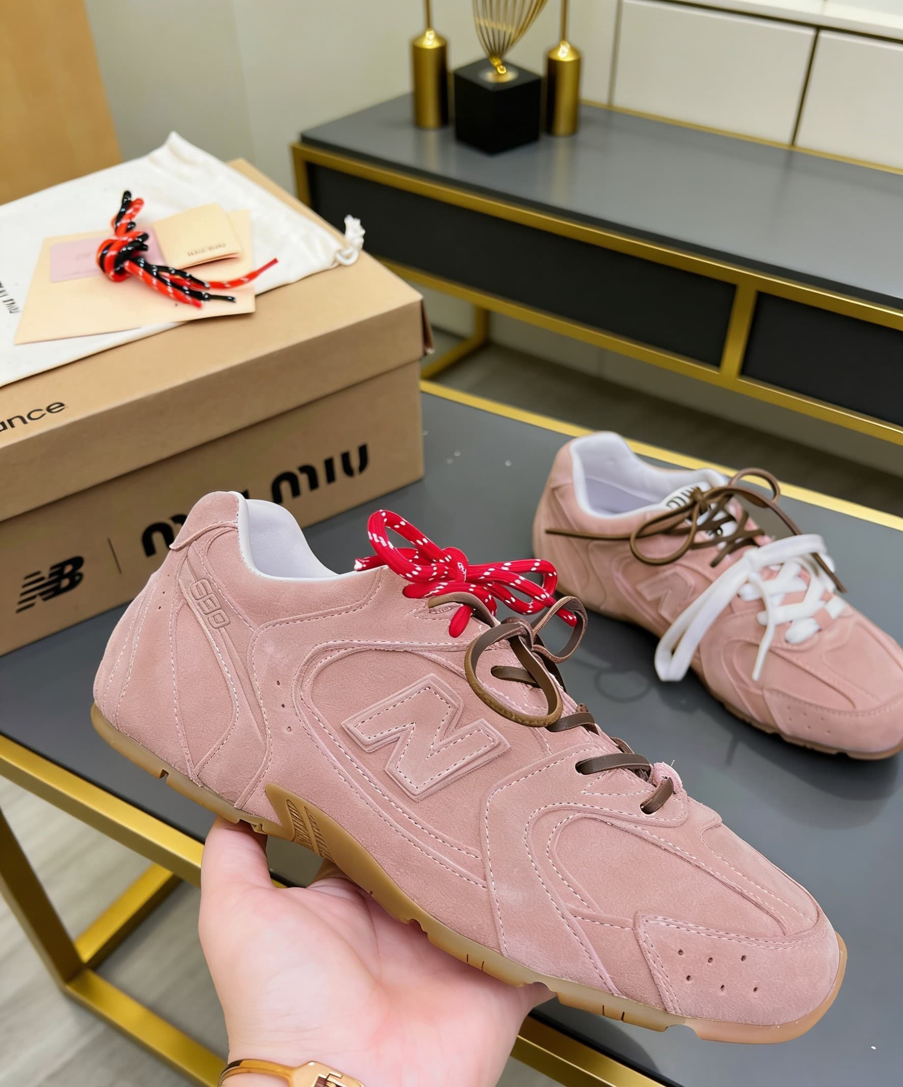 D10658 MiuMiu x New Balance NB530👫 Couple version — image 1