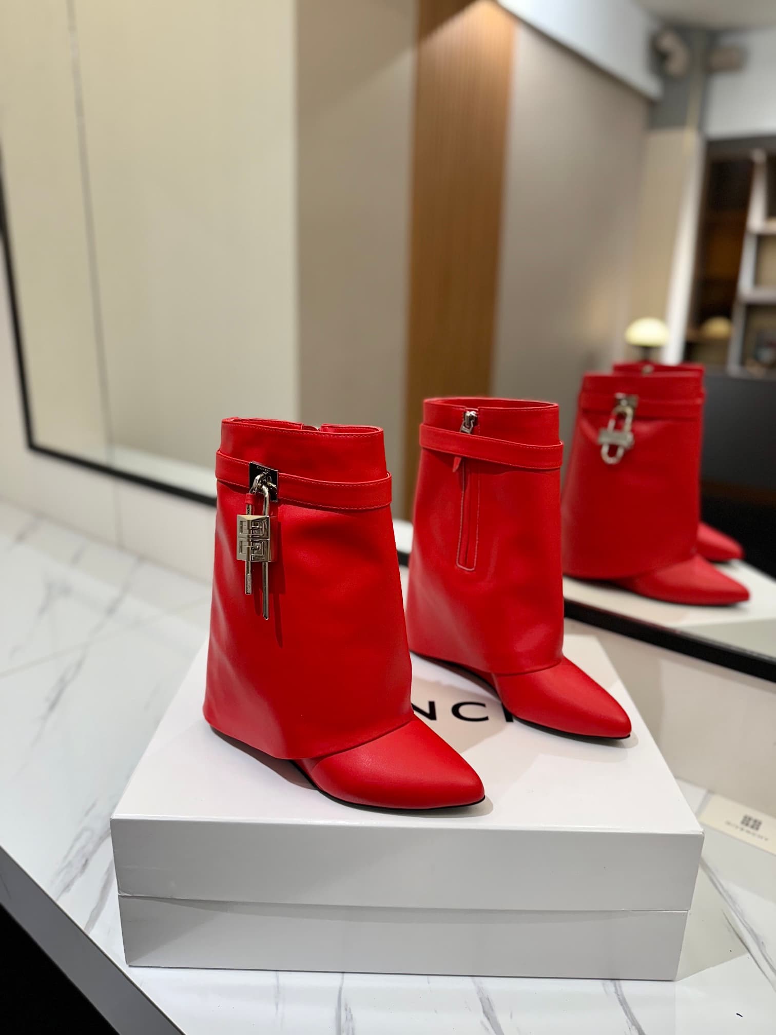 D6587 💰 Authentic version customized for specialty stores — image 1
