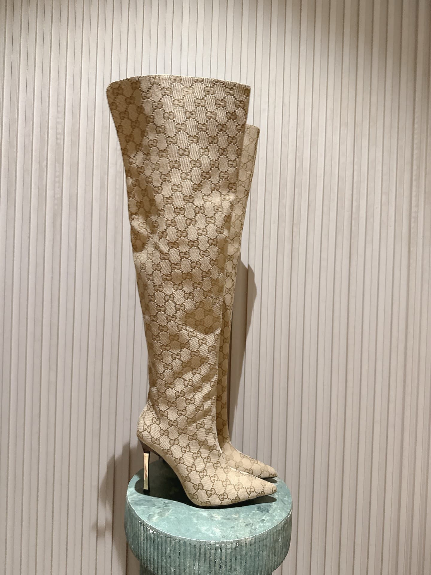 D6974 Top-tier versions: Short boots, tall boots, long boots — image 1