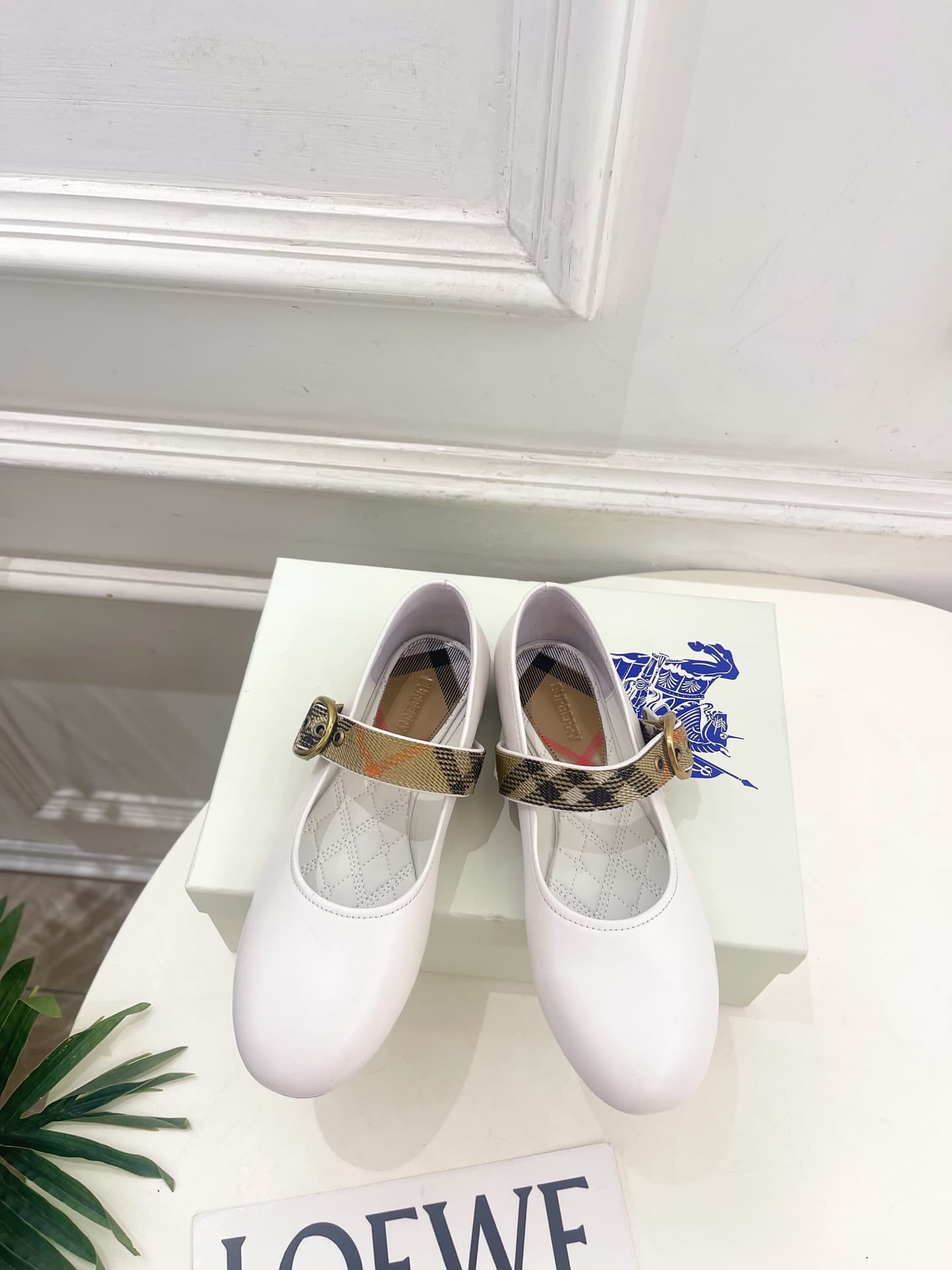 D3196 Burberry 2026 New Collection – Classic plaid Mary Jane flat shoes — image 1
