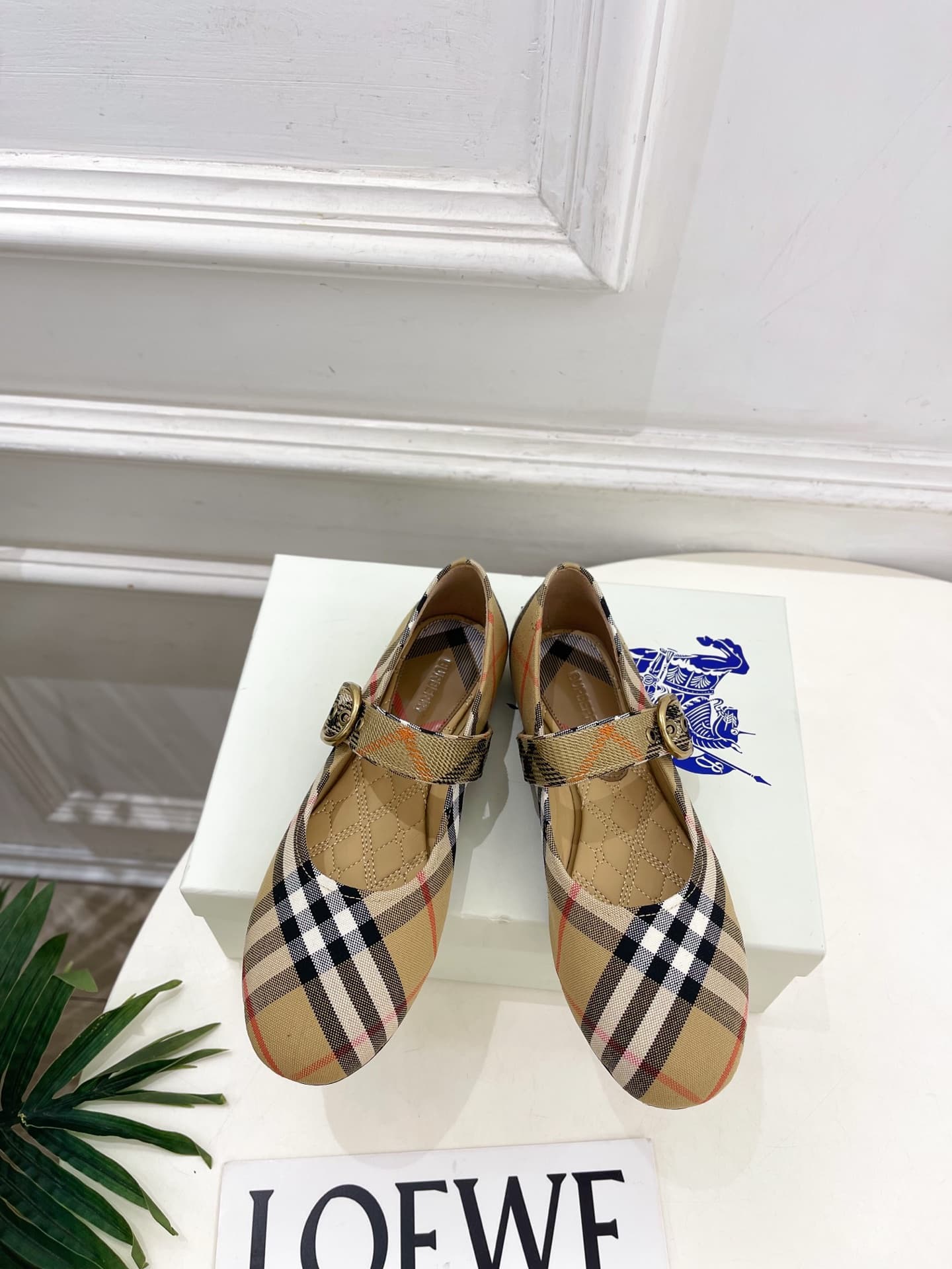 D3195 Burberry 2026 New Arrival: Classic plaid Mary Jane flat shoes — image 1