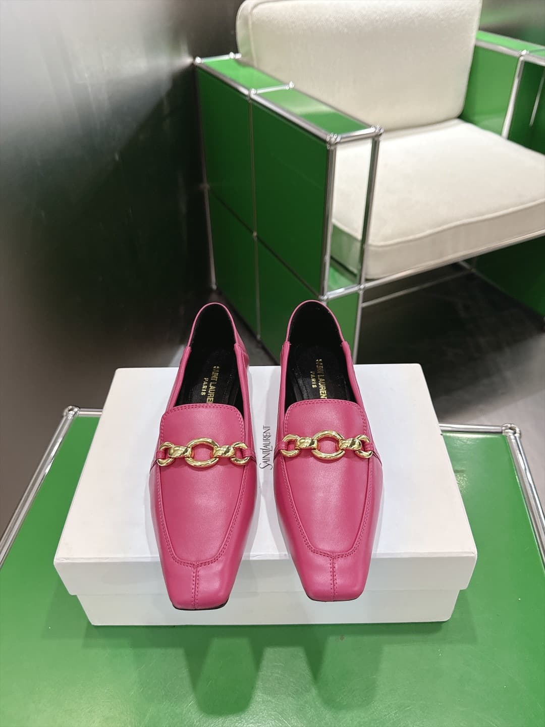 D12314 (k067) Saint Lauren*YSL Saint Laurent 2026 New product YSL small logo square-toe flat shoes‼️ — image 1