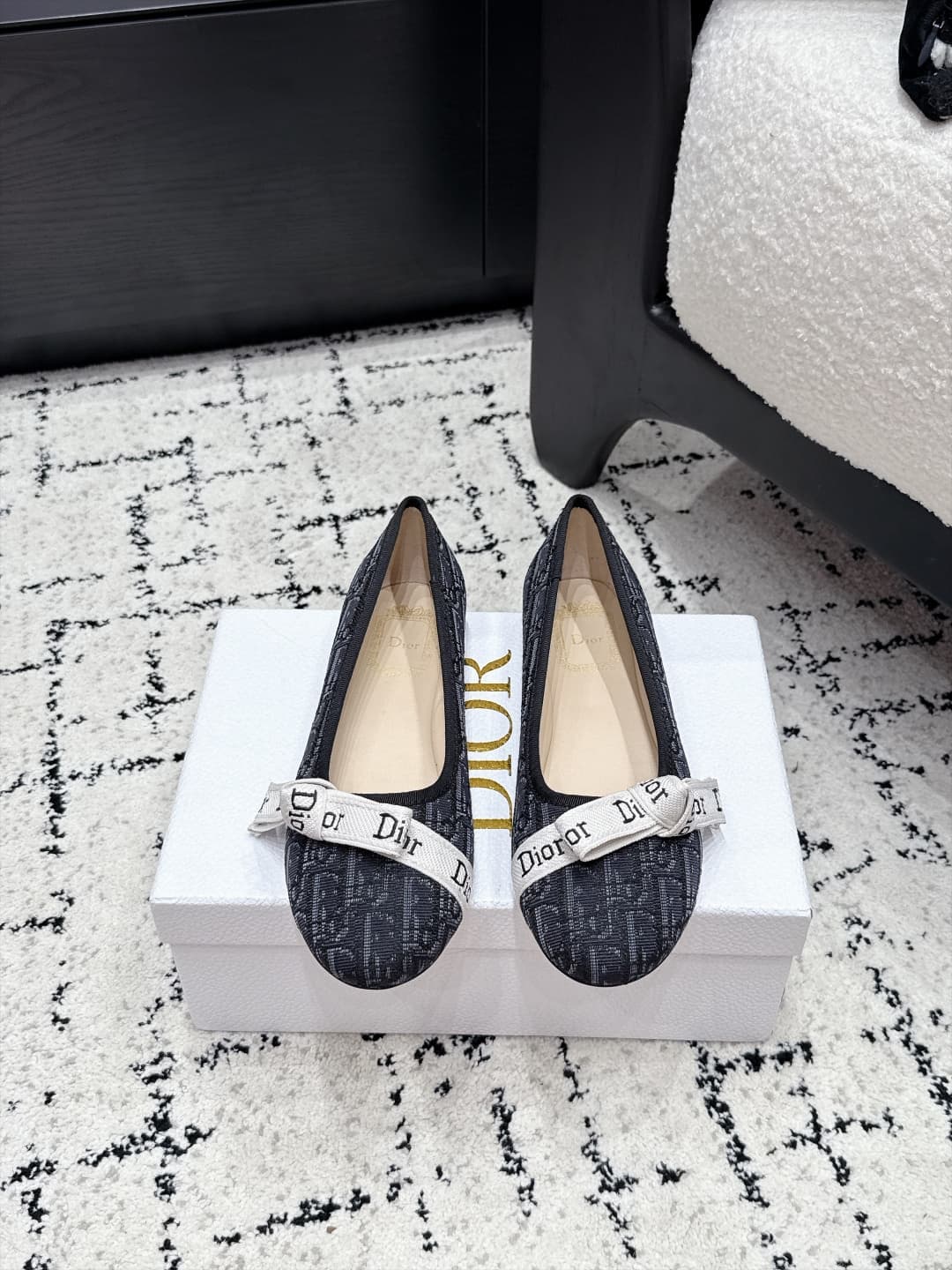 D5805 Dior 26/New spring and summer model with bowtie pattern, round-toe loafers — image 1