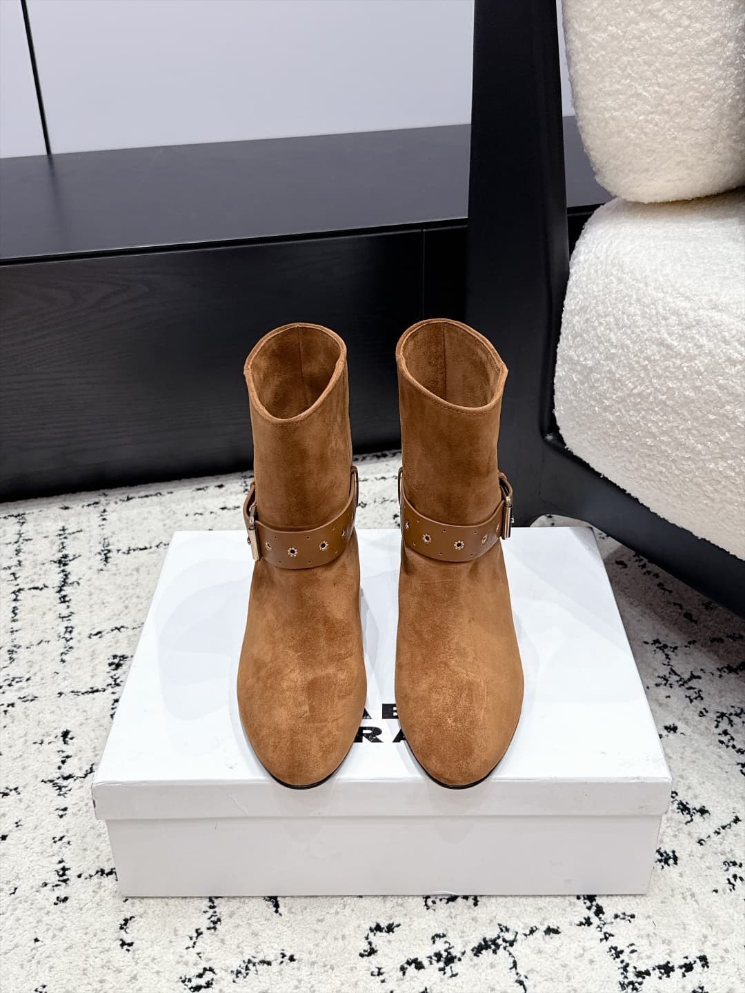 D8756 Isabel Marant 26/ New boots, Chelsea boots, Martin boots — image 1