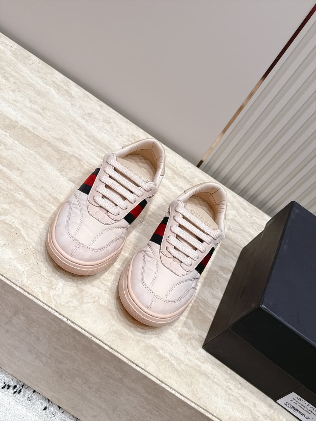 D7029 Latest hot product – Couple-themed Gucci screener casual sports shoes. The dirty shoes 2.0 have been launched! — image 1