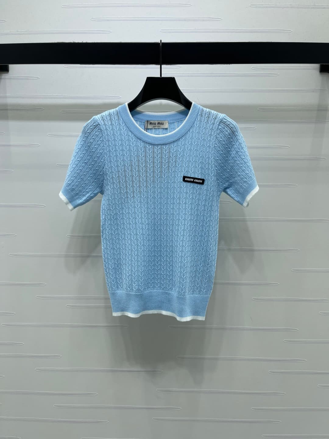 C18479 ❤️pp📣 New high-end products from the original collection – MiuMi* 2026: the latest spring series! Round-necked knitted short sleeves! Made with special ice-woven yarn for a delicate texture and comfortable fit. The round-necked knitted sleeves feat — image 1
