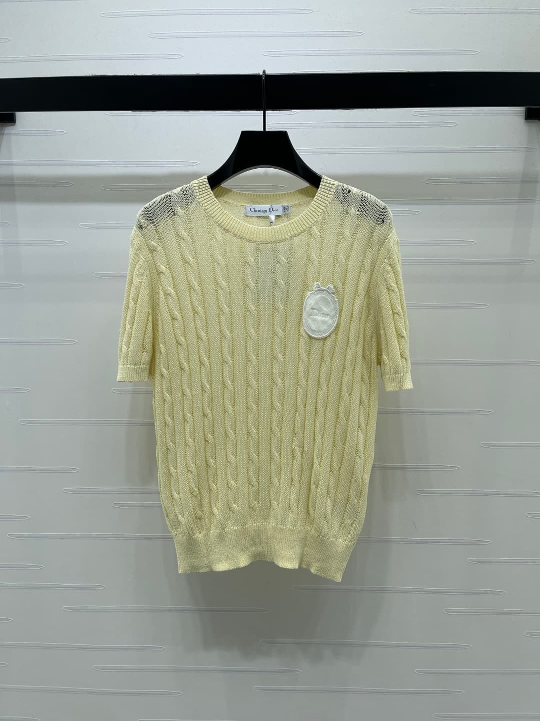 C18664 📣 New high-end collection/series with premium quality! Embroidered knitted short sleeves! Made using imported yarn for excellent comfort. The knitted short-sleeve top features a unique crochet texture that gives it a relaxed and delicate look. Embr — image 1