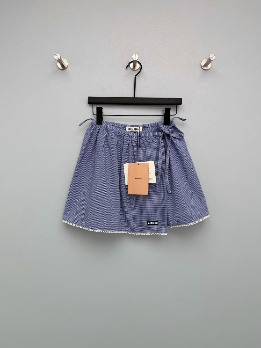 C18416 🔥🔥miumi*26 New vintage/retro blue-check pattern skirt with short length. Made of light blue and white fine check fabric, fresh and retro, with a spring-like atmosphere — image 1