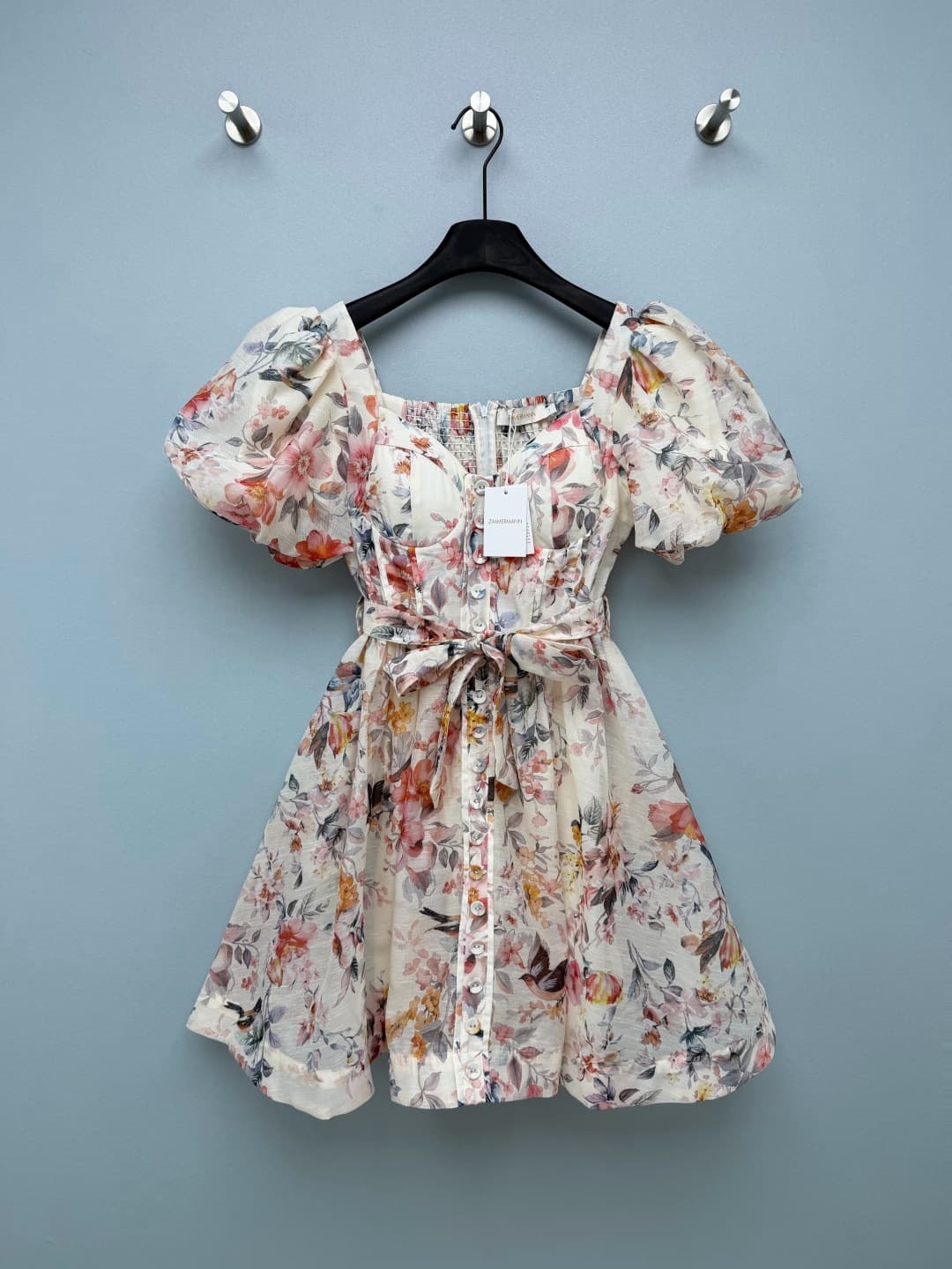 C18324 🔥🔥 Zimmermann 26 Vintage/retro new dress with bird and flower patterns, square collar + bubble sleeves. The elegant collar reveals the delicate collarbones, while the short bubble sleeves refine the shoulders and effectively cover up the arm fat. I — image 1
