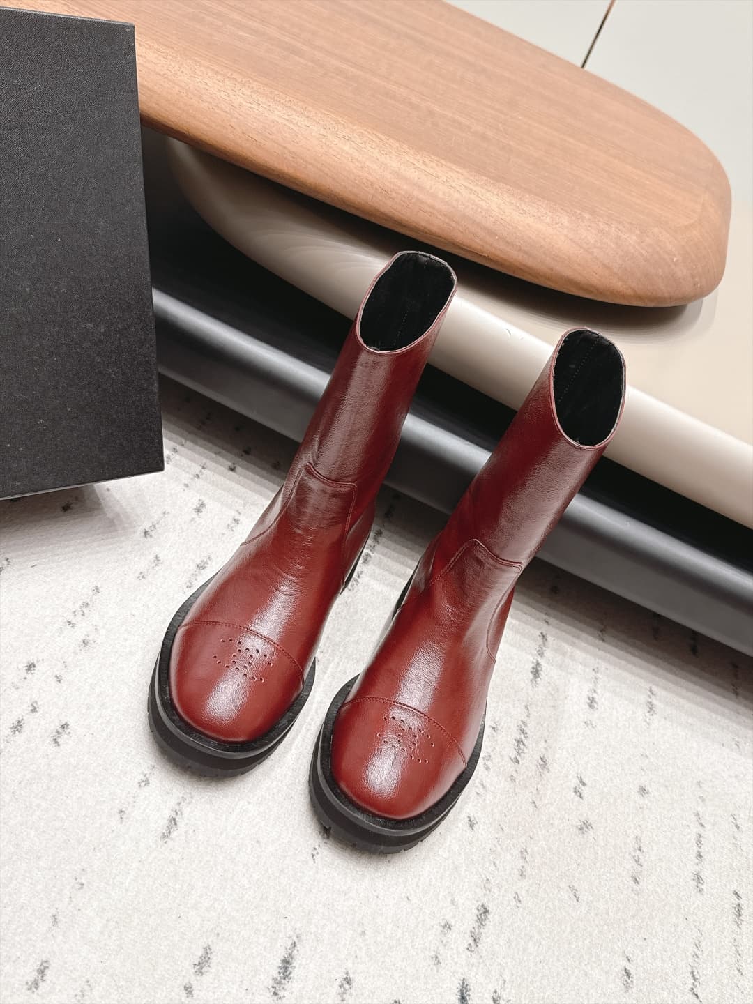 D8841 Out of factory: Rubber sole 💰 “Exclusive top-tier version” — image 1