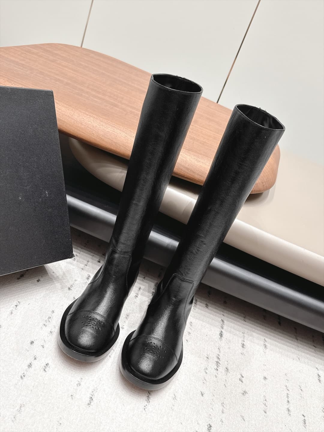 D8852 Out of factory: Leather sole💰 “Exclusive Premium Version” — image 1