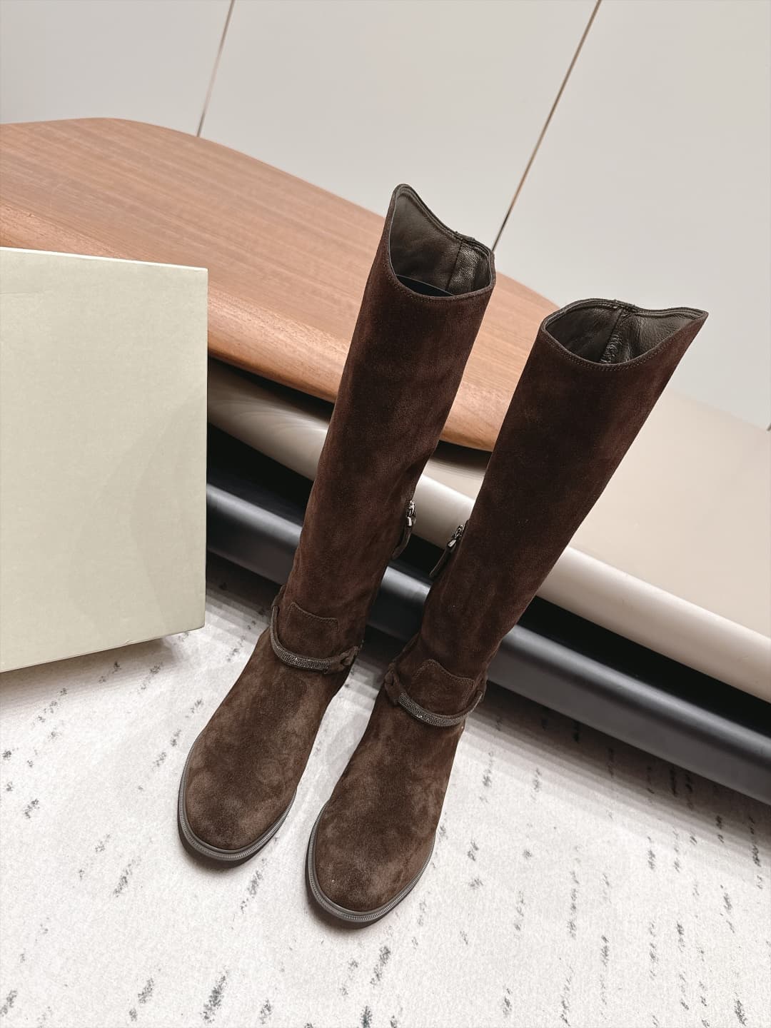 D8826 Out of factory: 💰 "Exclusive Premium Edition" Brunello Cucinell*·BC 26vs Early autumn new boots collection... — image 1