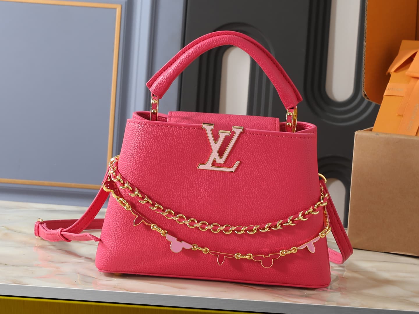 C5094 💰 Guangzhou product – top-tier original items: M29608, M2A380, M2A379, M2A362, M29952, M29955, M29951. This Capucines BB handbag belongs to the Flowergram collection. It reimagines Louis Vuitton’s classic Flower Crown design with decorative chain de — image 1