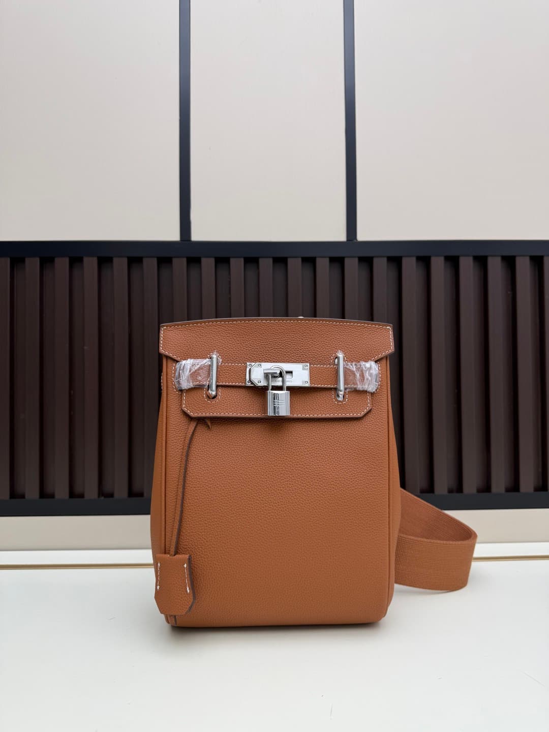 C4759 💰First-grade leather – Hermès Hac a Dos is absolutely amazing. A Birkin-style crossbody bag? Hey, babies! — image 1