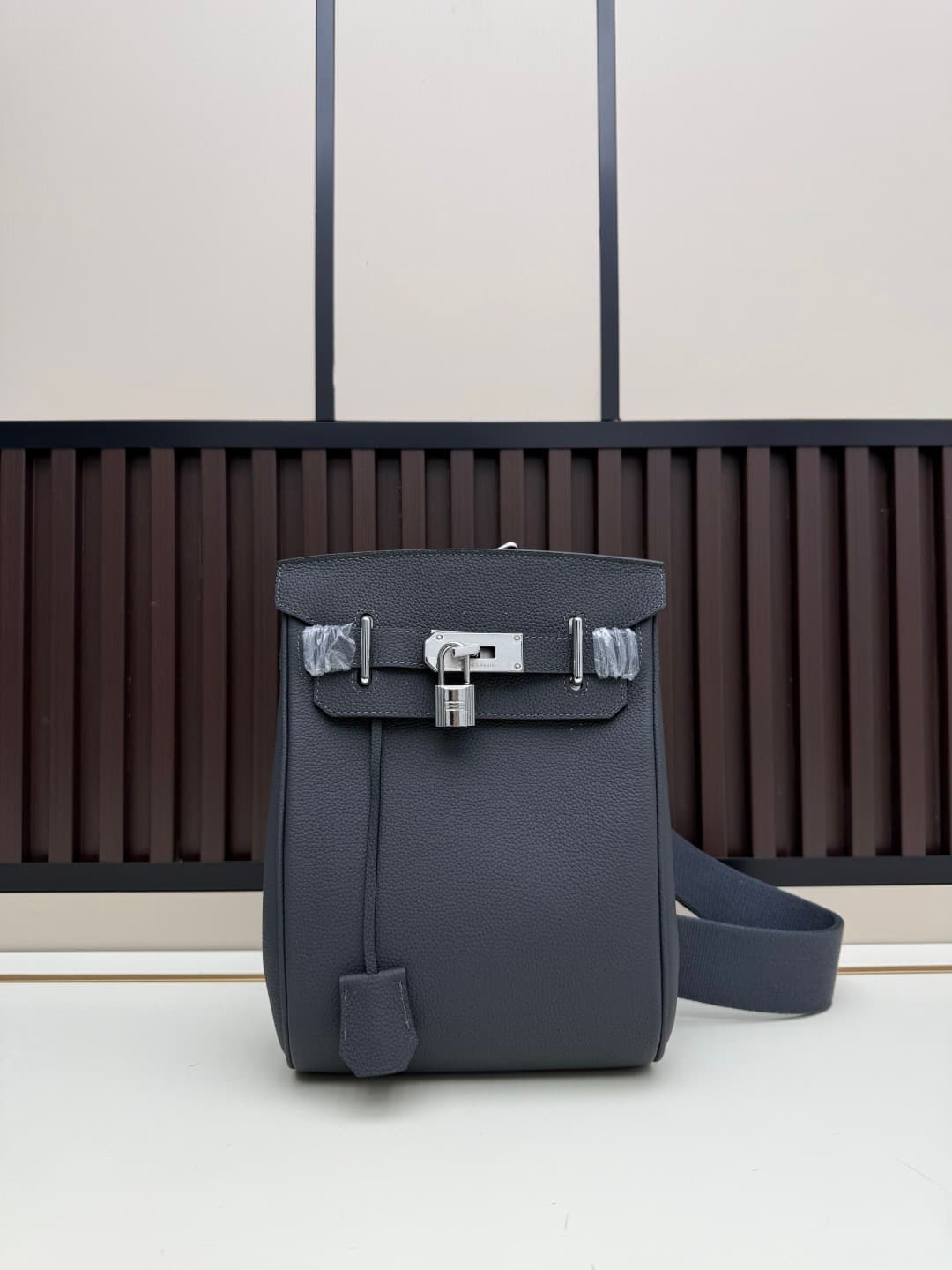 C4757 💰First-grade leather – Hermès Hac a Dos is absolutely amazing. A Birkin shoulder bag? Hey guys! — image 1