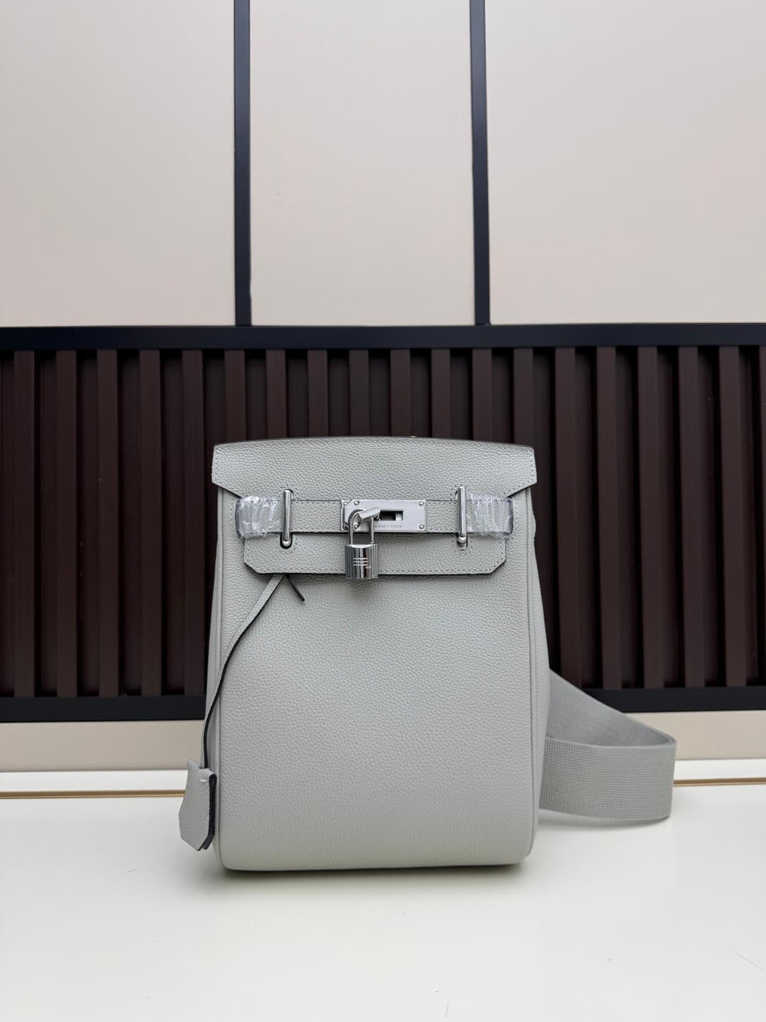 C4756 💰First-grade leather – Hermès Hac a Dos is really great. A Birkin shoulder bag? Hey guys! — image 1
