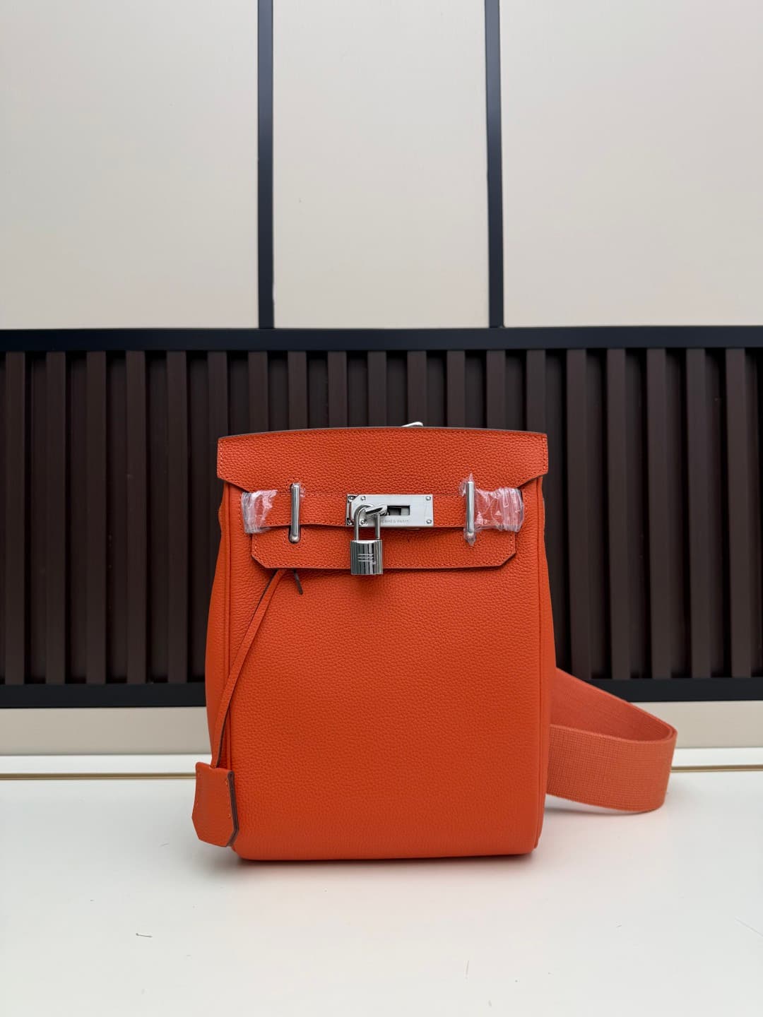 C4752 💰First-grade leather – Hermès Hac a Dos is absolutely amazing. A Birkin-style shoulder bag? Hey guys! — image 1