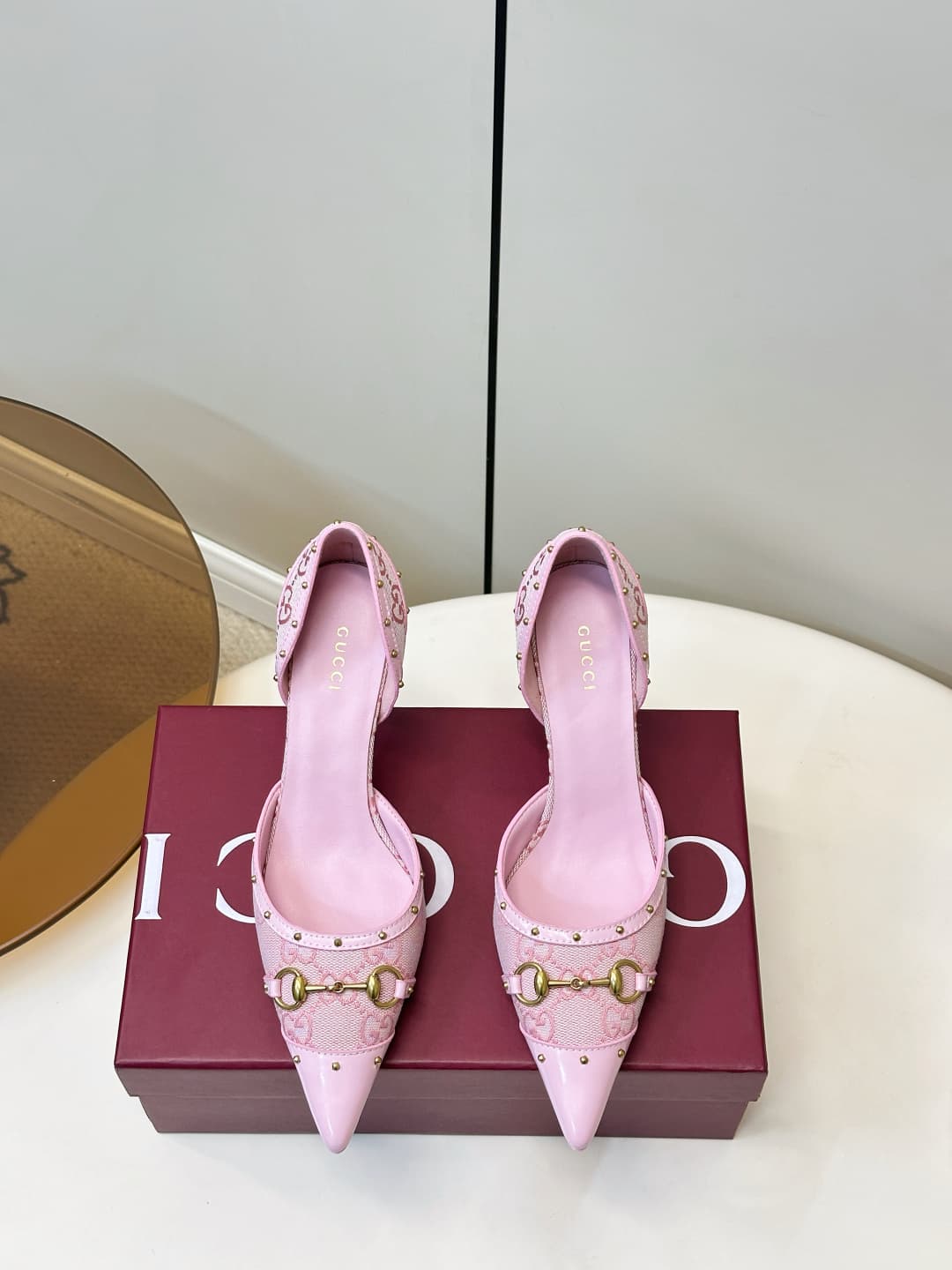 D6899 Gucci 26ss Gucci buckle rivet pointed classic monogram high heels sandals P — image 1