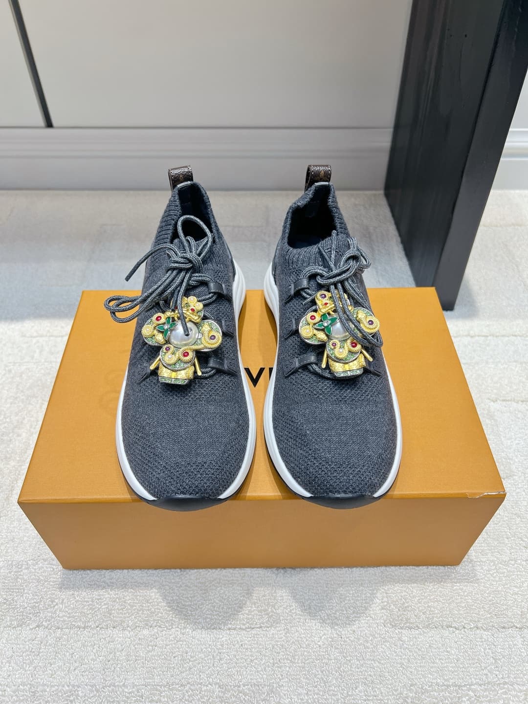 D9197 Accessories ➕120 G039 — image 1