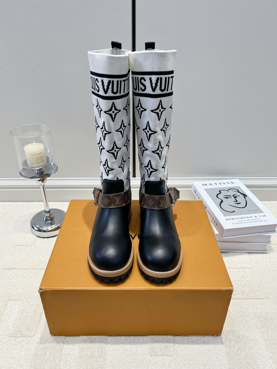 D9091 LV Knit Seam High Boots 26ss — image 1