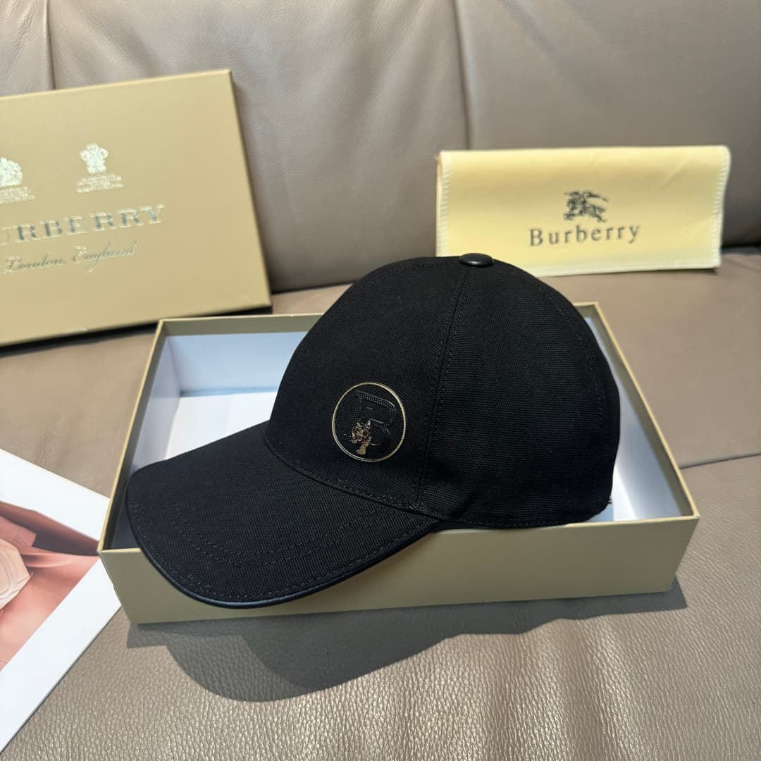 C29858 Bag with box, Burberry’s latest original baseball cap. Customized under the mold number 1:1, with bold printing! Made of premium canvas material and top-grade cowhide, with exquisite craftsmanship; original factory quality, exclusive physical photo — image 1