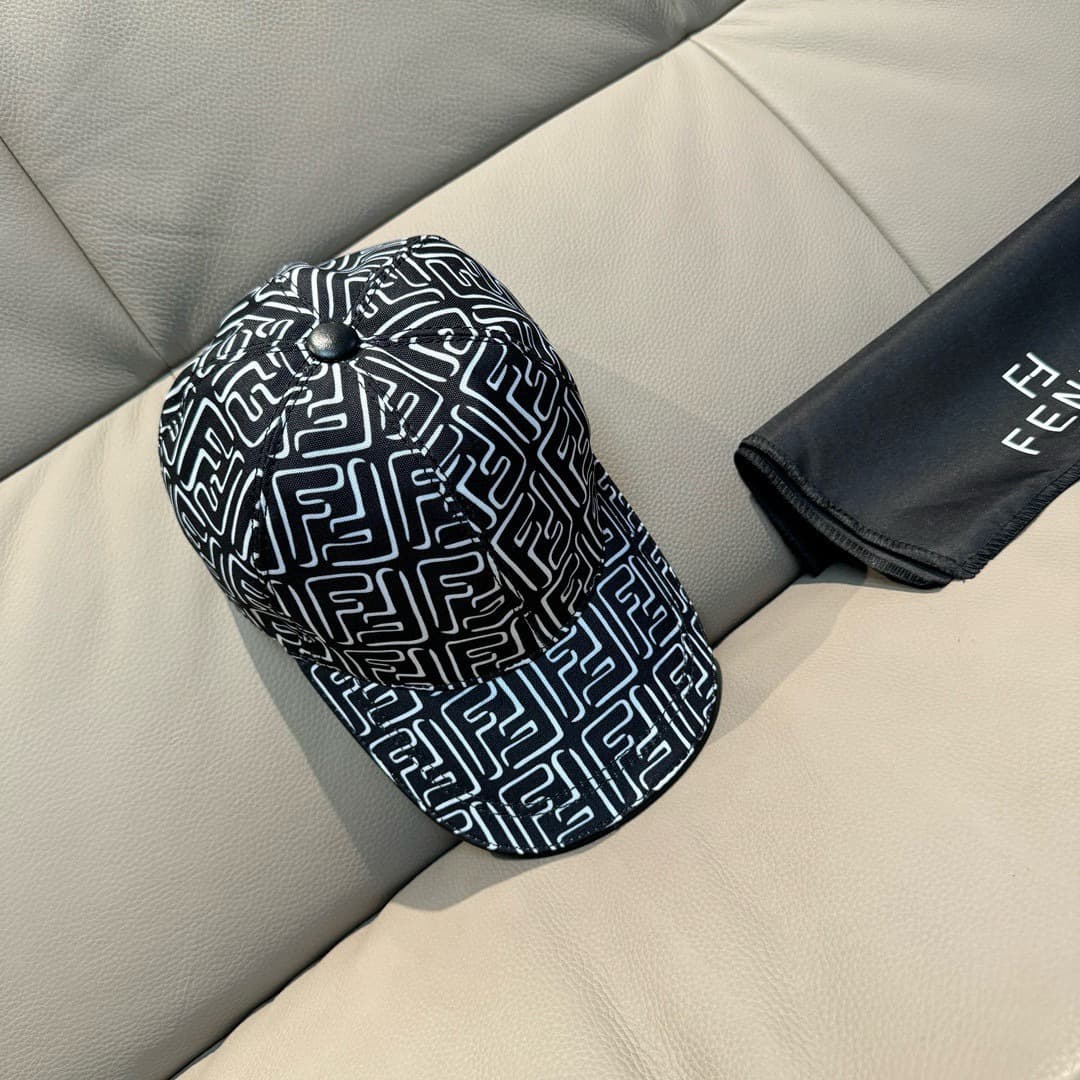 C29826 Baggy bag, Fendi new-style original baseball cap. Double F print pattern, a popular item sold at the boutique all year round with excellent reputation. 1:1 – custom-made according to the mold. Original print pattern fabric + top-grade cowhide mater — image 1