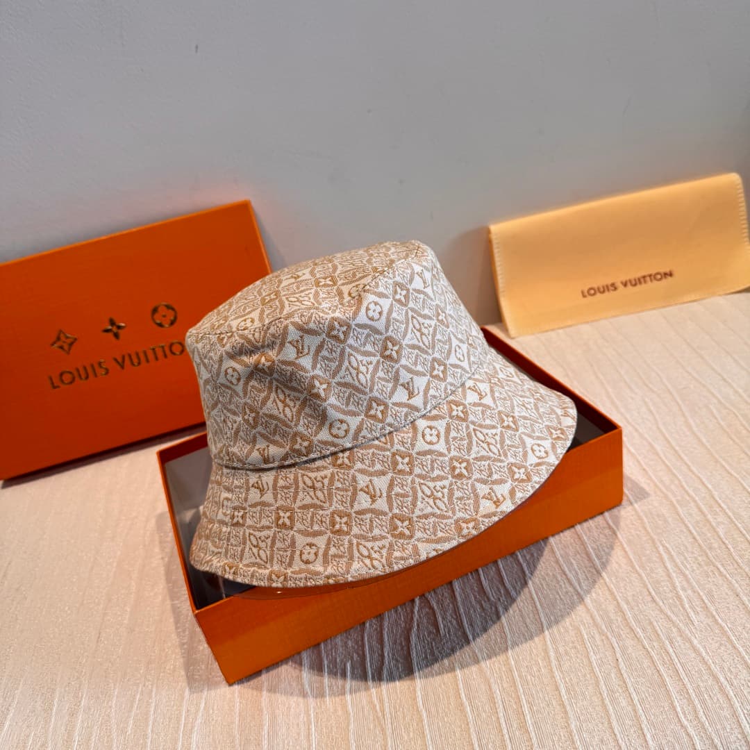 C29815 Packaged in a cloth bag. Lv classic model fisherman hat – top-tier version. Customized by 1:1. Made from original denim print fabric with pure cotton lining; lightweight and breathable! Excellent quality. Basic head circumference: 57. Perfect for a — image 1