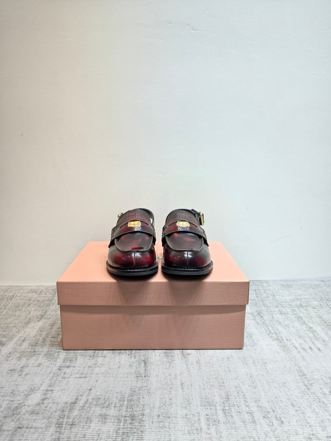 D10649 MIUMIU 2026 new vintage/retro shoes. The upper is made of high-quality calfskin/leather; some models feature aged waxed leather, giving a vintage look. There are also different versions with glossy polished leather, wine-red colored leather, and da — image 1