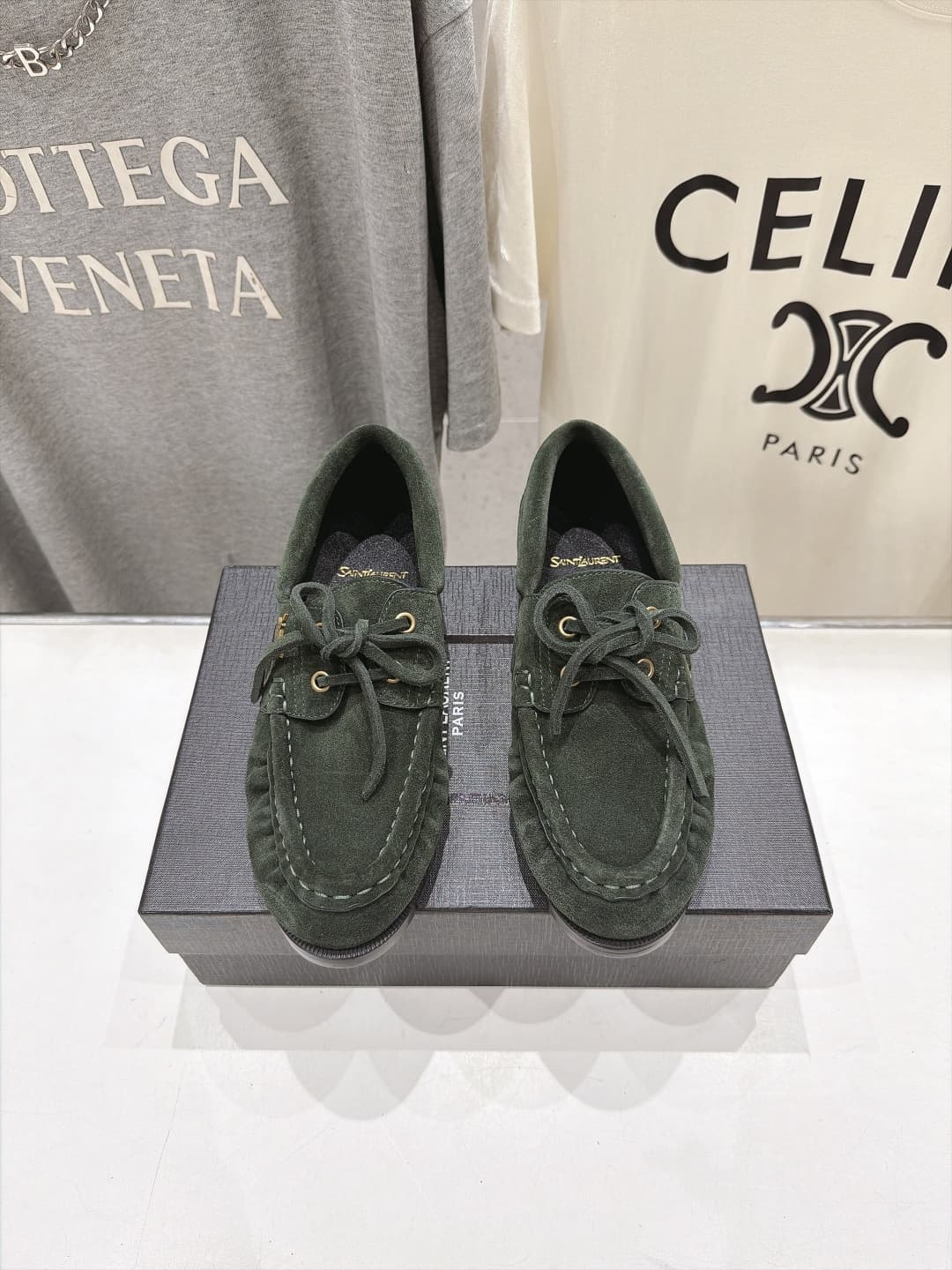 D12258 High-version products produced on the factory floor; men’s size + 20 — image 1