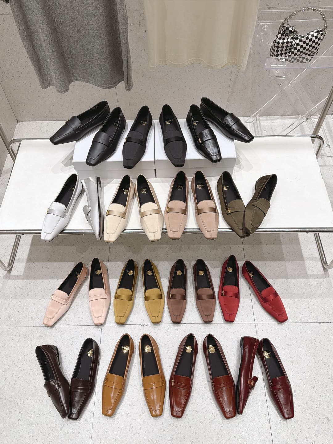 D12268 Stella McCartney YSL 26ss New Mary Jane flat shoes, single shoe~ — image 1